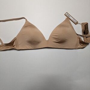 SKIMS Wireless Form T-Shirt Bra Clay 34B